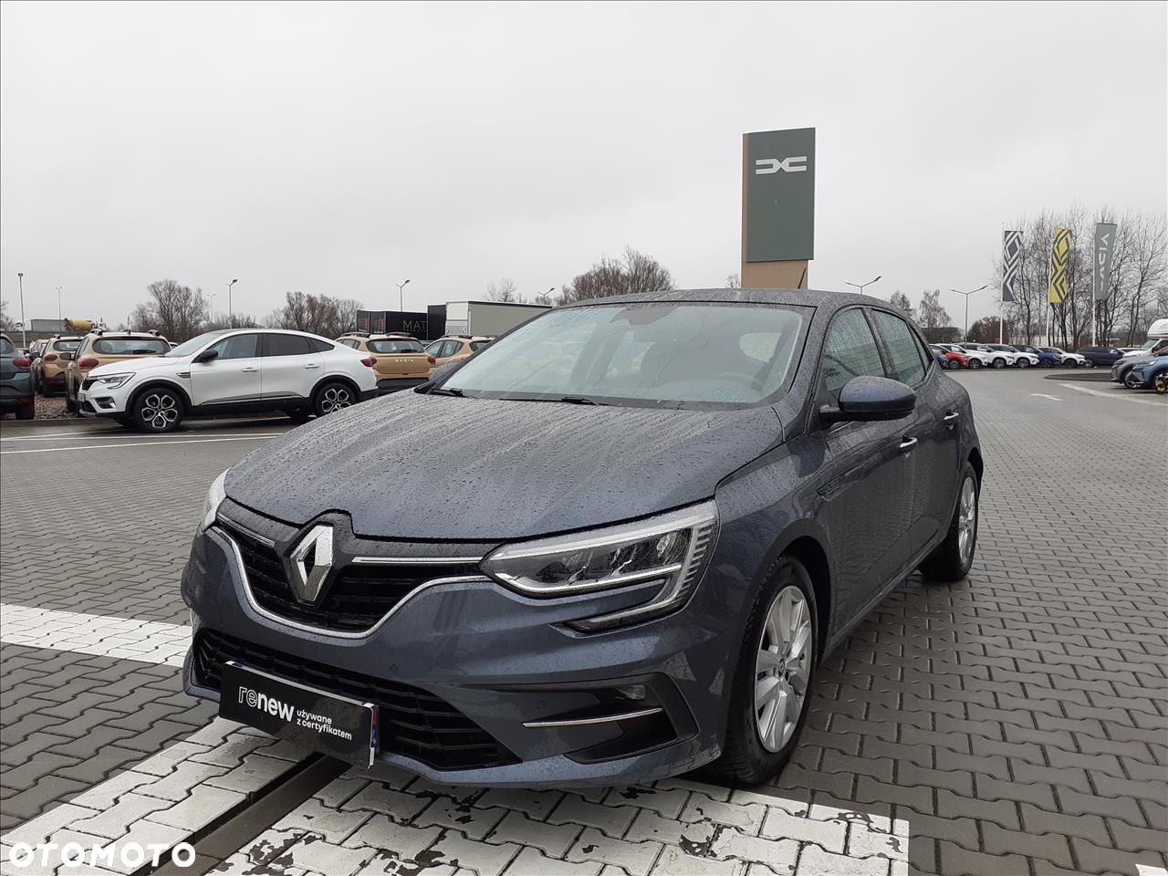 Renault Megane 1.5 Blue dCi Zen EDC - 2
