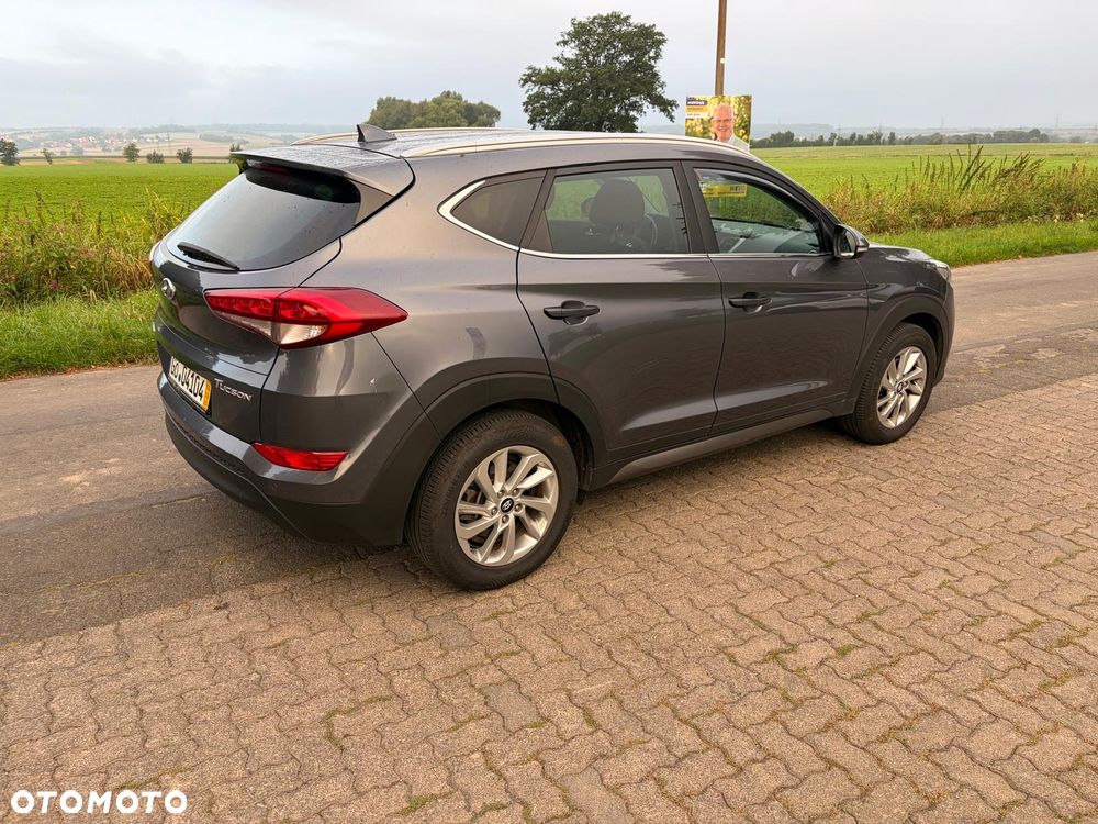 Hyundai Tucson 1.7 CRDI BlueDrive Design 2WD DCT - 14