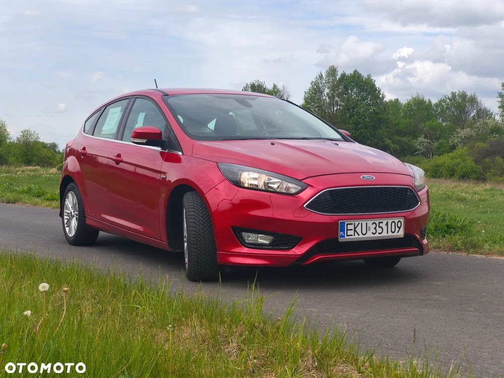 Ford Focus 1.5 EcoBlue Start-Stopp-System ST-LINE DESIGN - 3