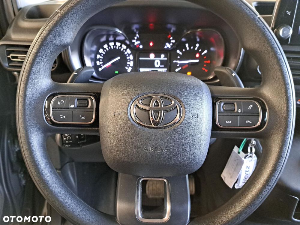 Toyota Proace City Verso 1.5 D-4D Business - 30