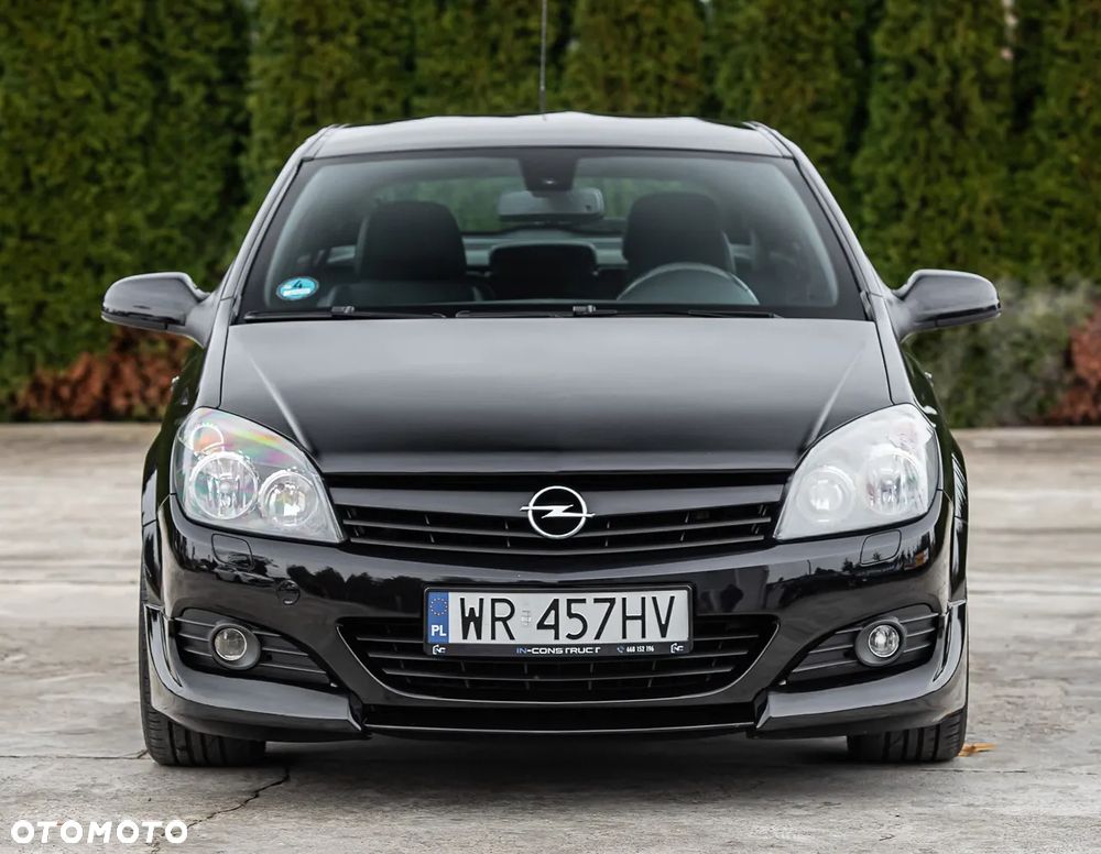 Opel Astra 2.0 Turbo Edition Plus - 11