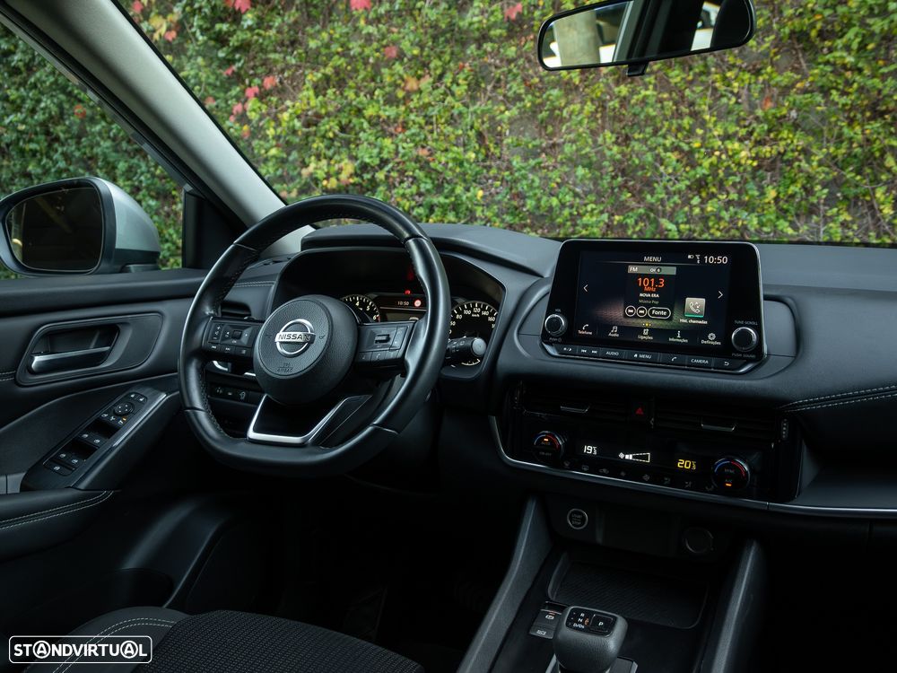 Nissan Qashqai 1.3 DIG-T Acenta Xtronic - 27