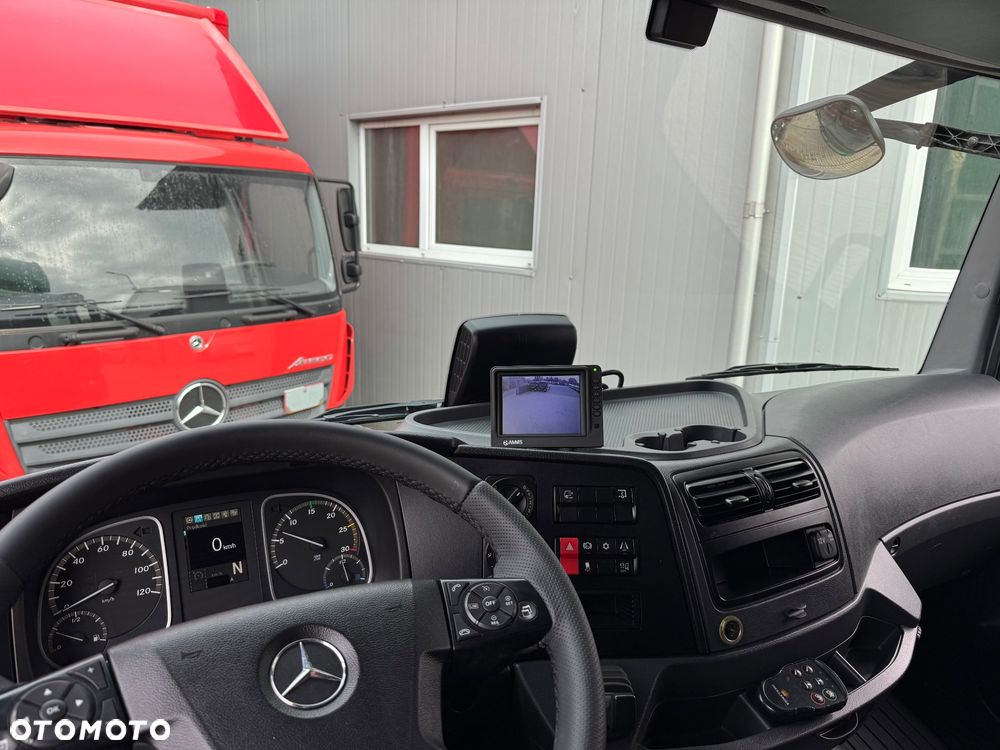 Mercedes-Benz ATEGO - 25