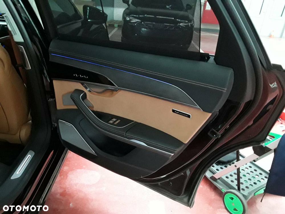 Audi S8 TFSI quattro tiptronic - 9