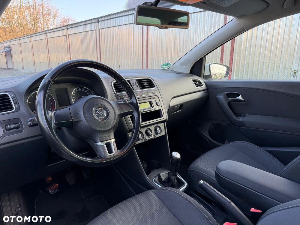 Volkswagen Polo 1.4 Team - 16