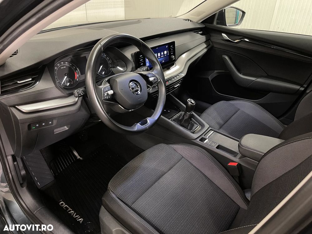 Skoda Octavia 2.0 TDI Ambition - 6