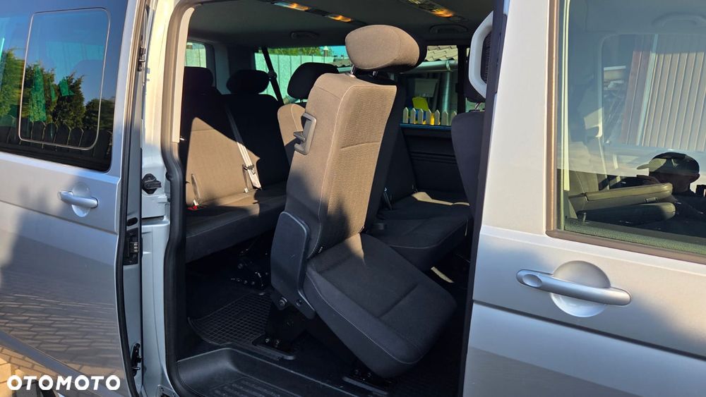 Volkswagen Caravelle 2.0 TDI L1 Comfortline - 2