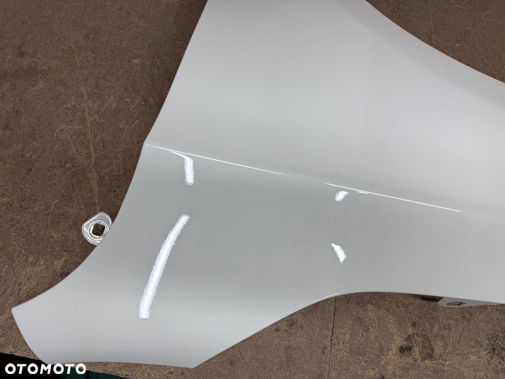 BŁOTNIK LEWY PRZÓD LEWY PRZEDNI MERCEDES BENZ A-KLASA A176 W176 A176881010 BIAŁY ZWYKŁY - 4