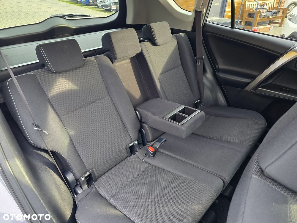 Toyota RAV4 - 14