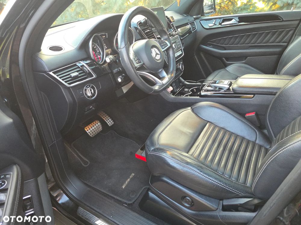 Mercedes-Benz GLE AMG 43 4-Matic - 33