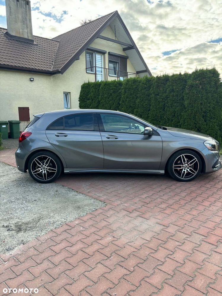 Mercedes-Benz A-Class 2018 photo 2