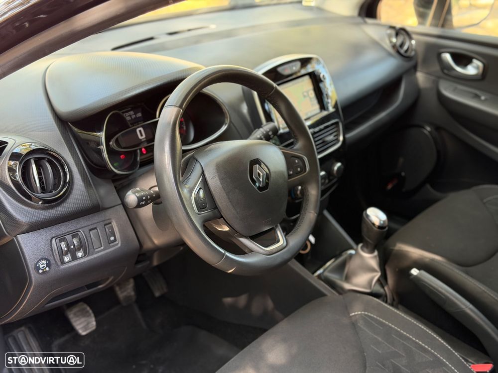 Renault Clio 0.9 TCe Limited Bi-Fuel - 17