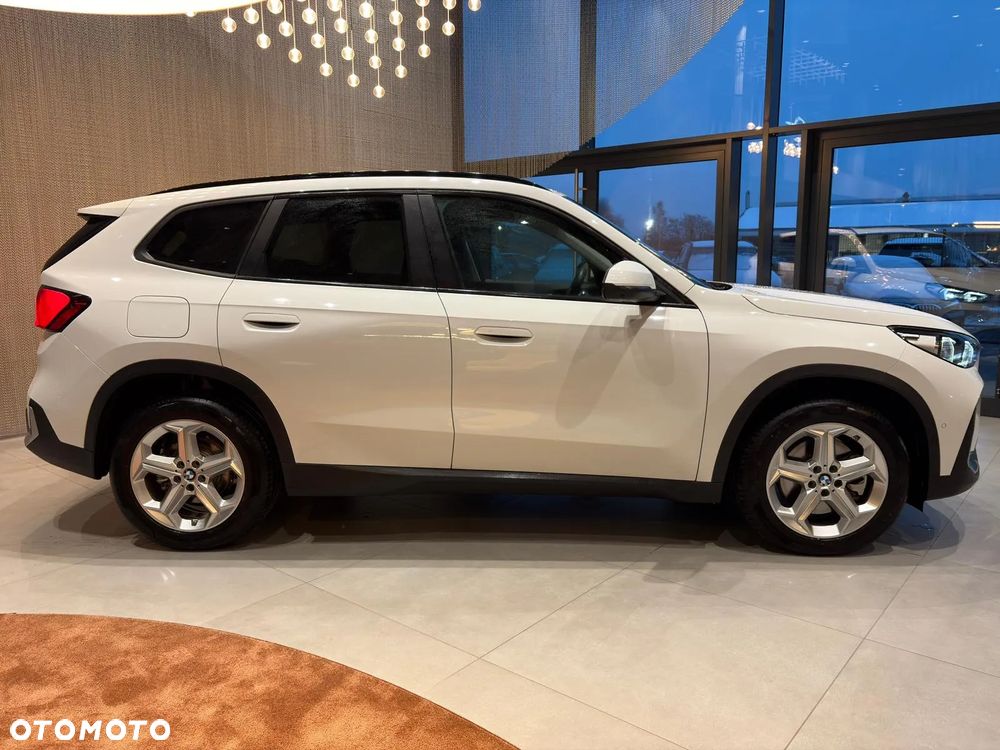 BMW X1 xDrive23i mHEV xLine - 8