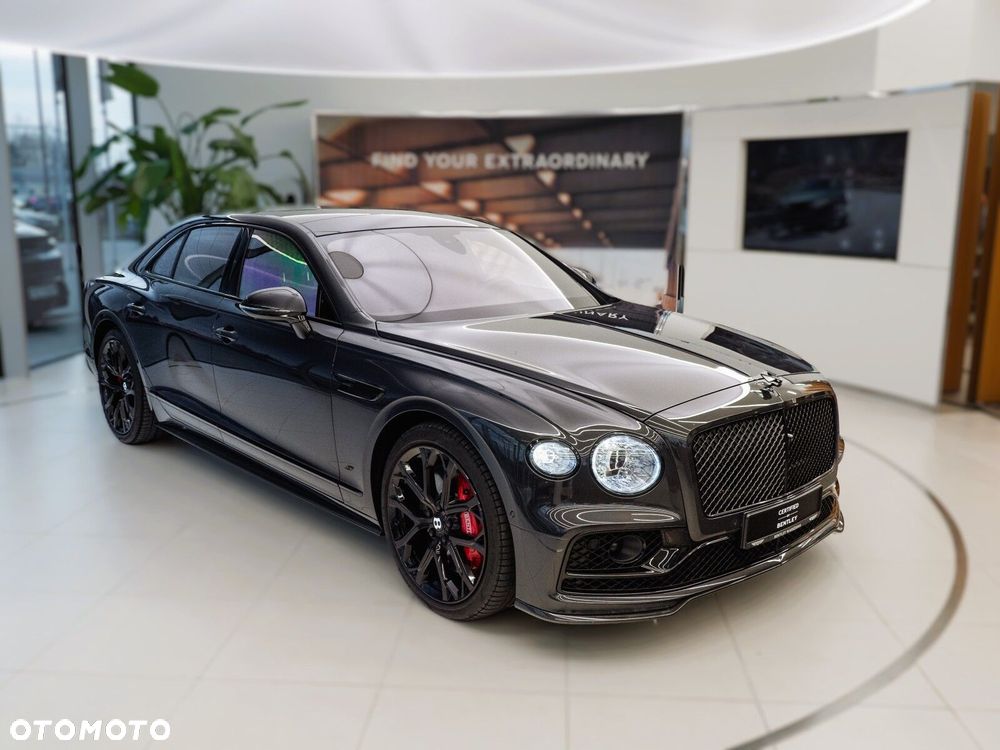 Bentley Flying Spur - 4