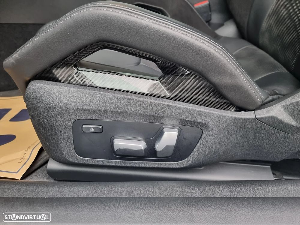 BMW M4 Competition M xDrive - 17