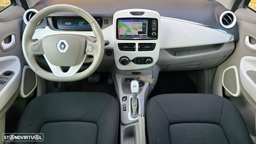 Renault Zoe - 10
