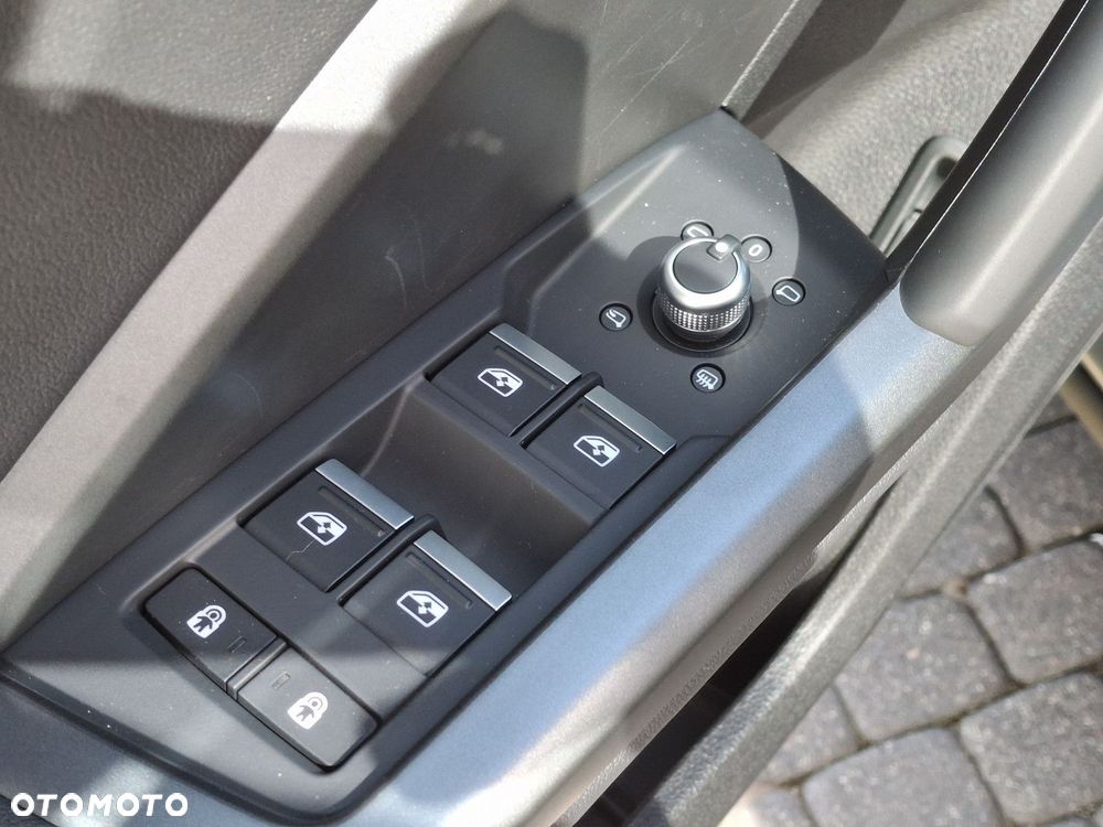 Audi Q3 Sportback - 11