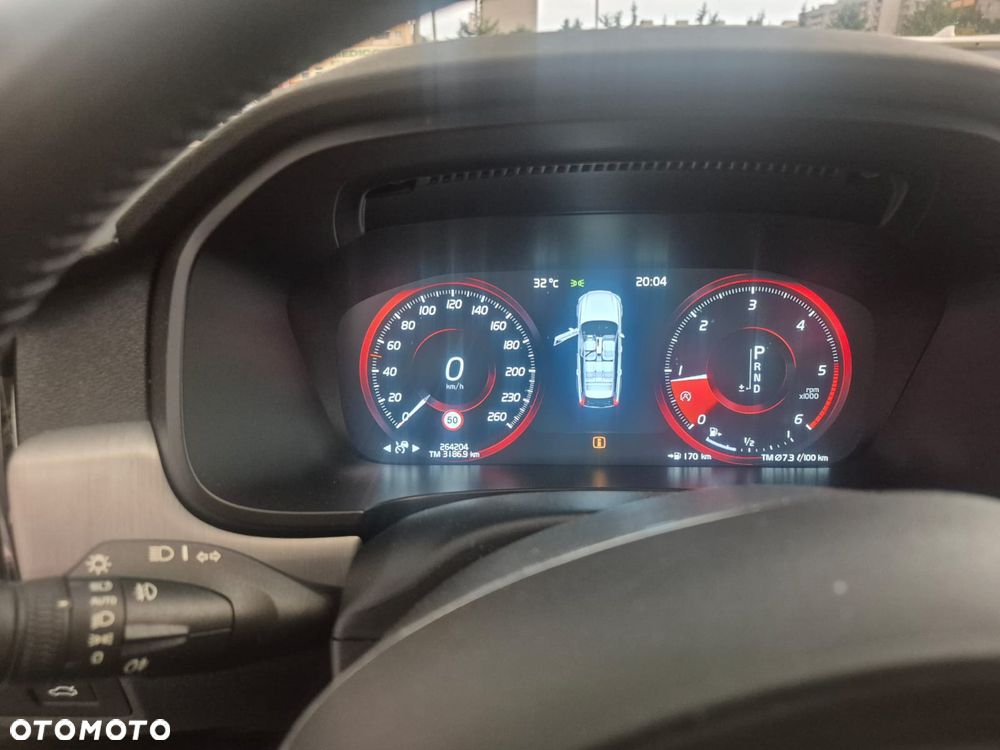 Volvo V90 D4 Geartronic Momentum - 13