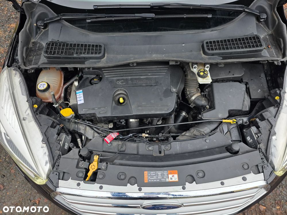 Ford Kuga 2.0 TDCi 4x4 Titanium - 14