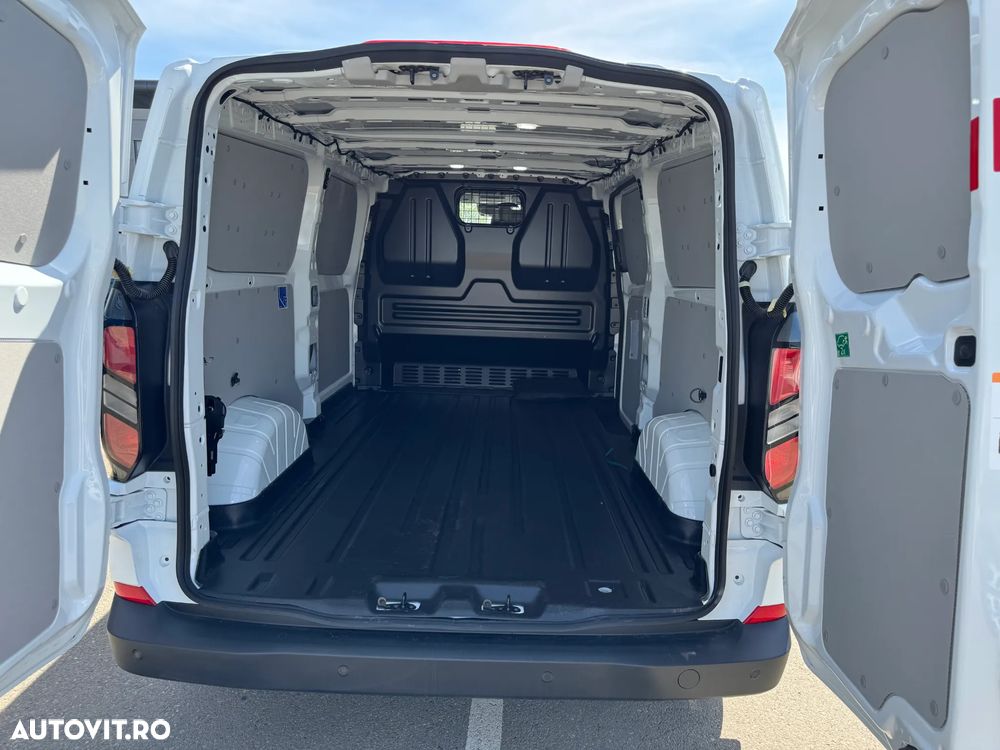 Ford Transit Custom 280L 2.0 EcoBlue 136 CP 6MT L2H1 FWD Trend - 16