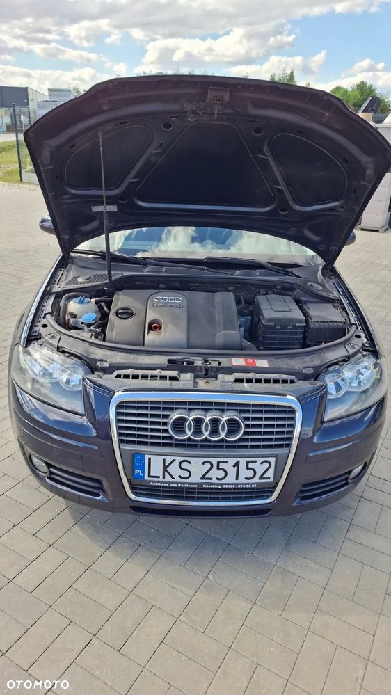 Audi A3 Sportback 1.6 FSI Ambiente - 17