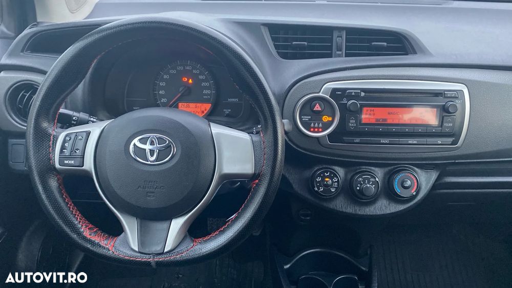 Toyota Yaris 1.3 VVT-i Terra - 9