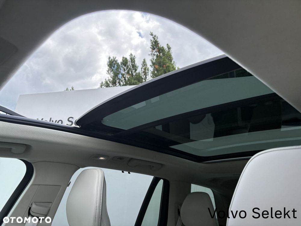 Volvo XC 90 - 24