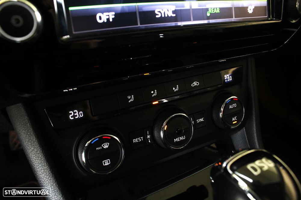 Skoda Superb Break 1.6 TDI Style DSG - 43