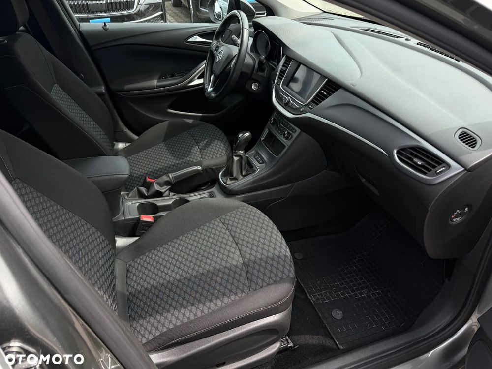Opel Astra 1.2 T Business Edition S&S - 7