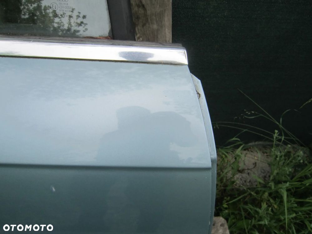 Drzwi tył tylne prawe Audi A4 B7 Kombi LY5J - 4