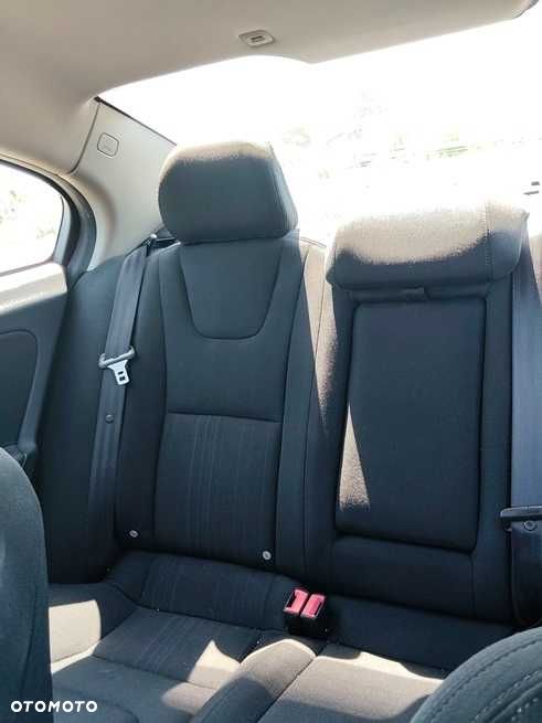 Volvo S60 - 7