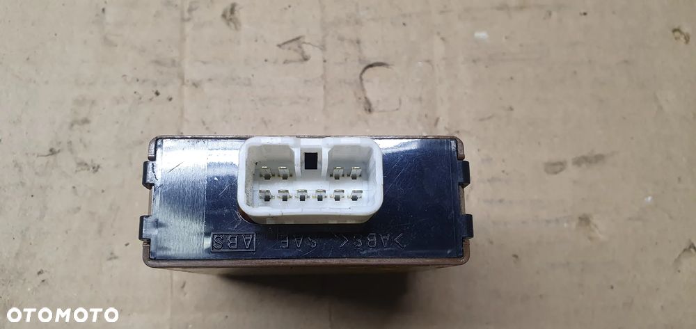 Moduł stacyjki zapłonu immobilizera Suzuki Liana 627289-000 33970-60G03 - 2