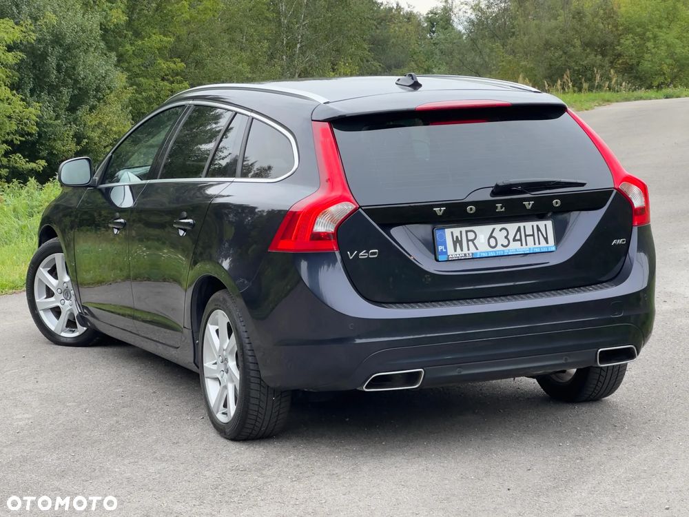 Volvo V60 D4 AWD Drive-E Dynamic Edition (Momentum) - 30