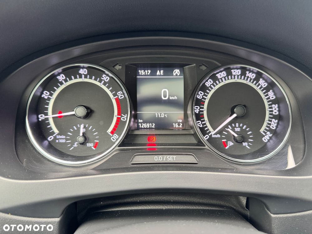 Skoda RAPID 1.0 TSI Monte Carlo - 27