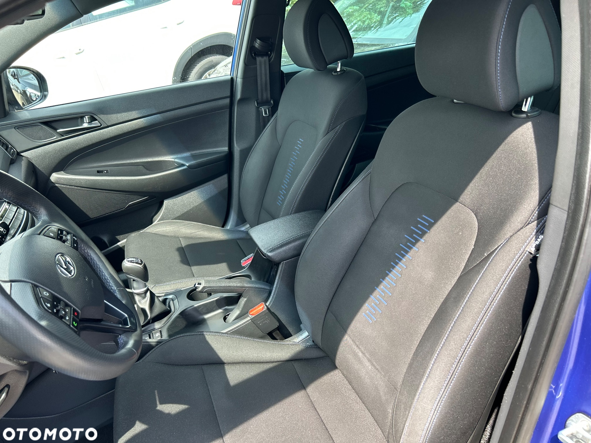 Hyundai Tucson blue 1.6 GDi 2WD Passion - 12