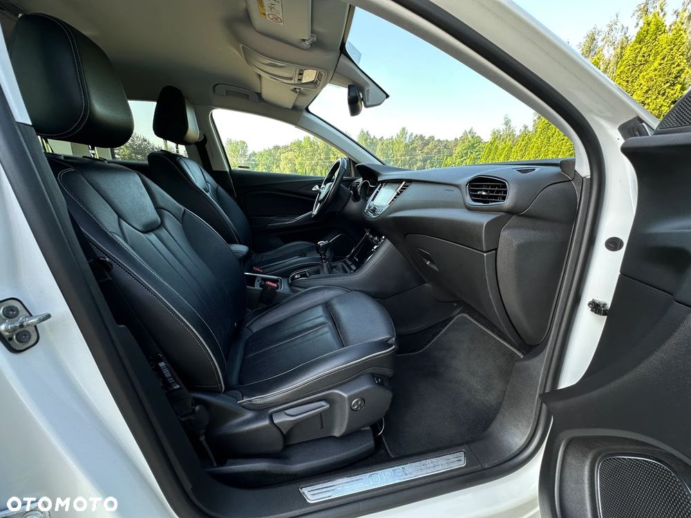 Opel Grandland X 1.6 CDTI Ultimate S&S - 21