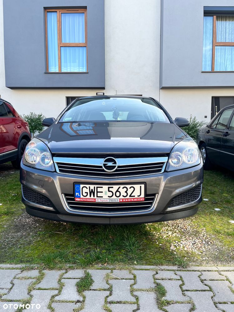 Opel Astra - 2