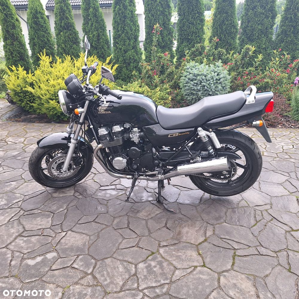 Honda CB - 3