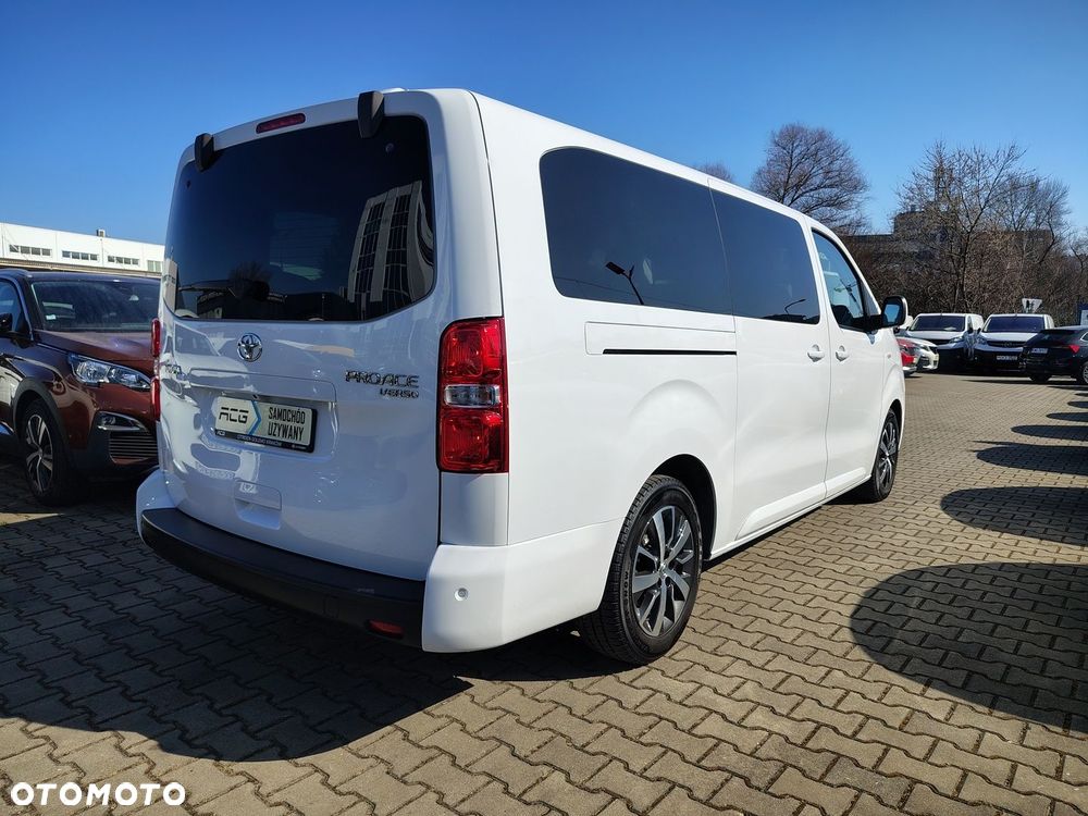 Toyota Proace Verso 2.0 D4-D Long Business - 3