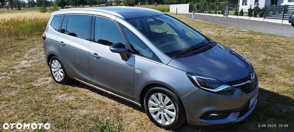 Opel Zafira - 22