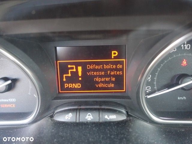 Peugeot 2008 PureTech 110 GPF Stop&Start EAT6 Style - 5