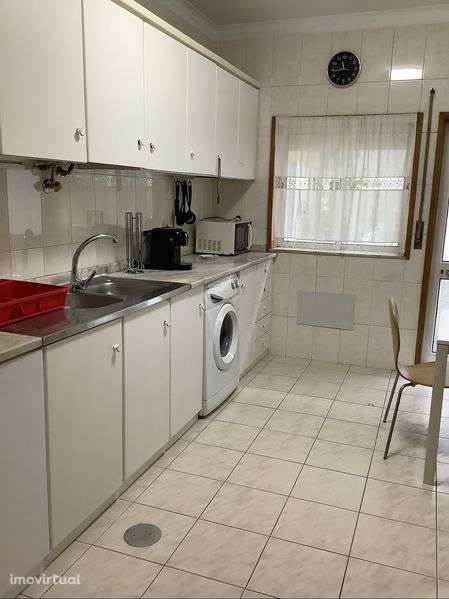 T1 Mobilado Azurem - Proximo do centro e da Universidade do Minho - Grande imagem: 4/12