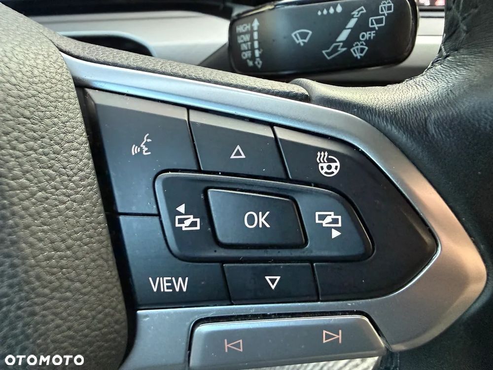 Volkswagen Golf VIII 1.5 TSI EVO Life - 14