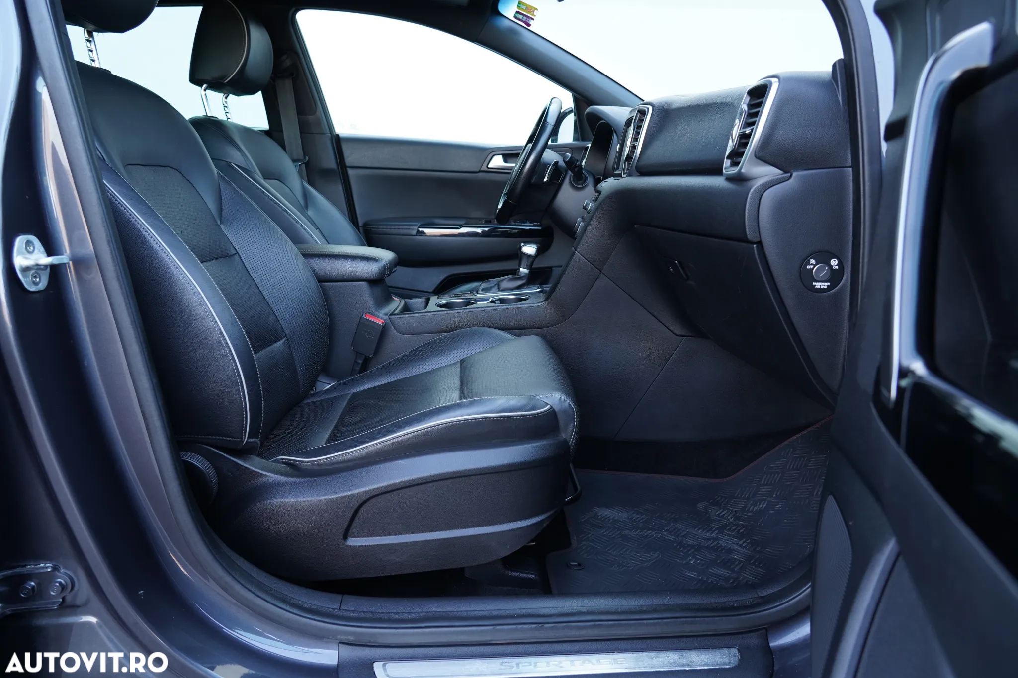 Kia Sportage 2.0 CRDI 4WD Automatik Dream-Team Edition - 15