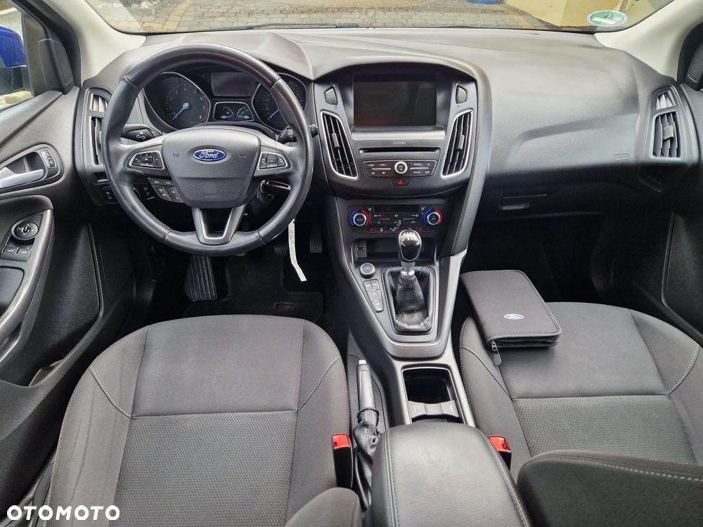 Ford Focus 1.0 EcoBoost Black Edition ASS - 9