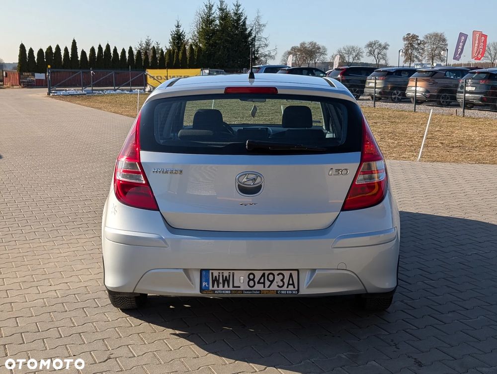 Hyundai i30 1.4 Classic - 12