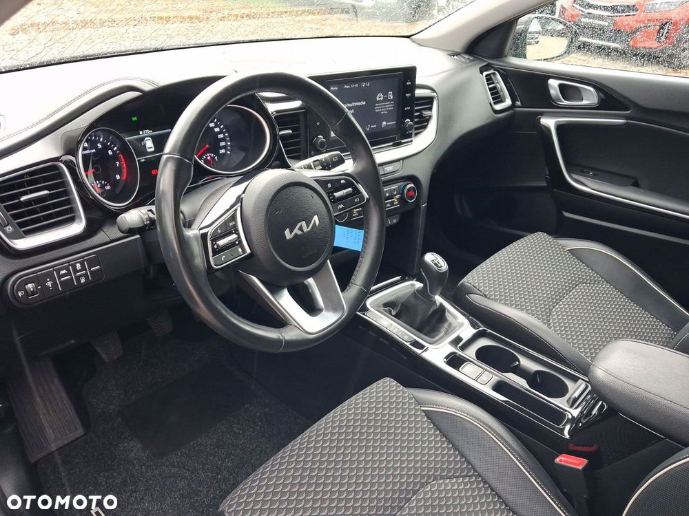 Kia Ceed 1.5 T-GDI L - 9