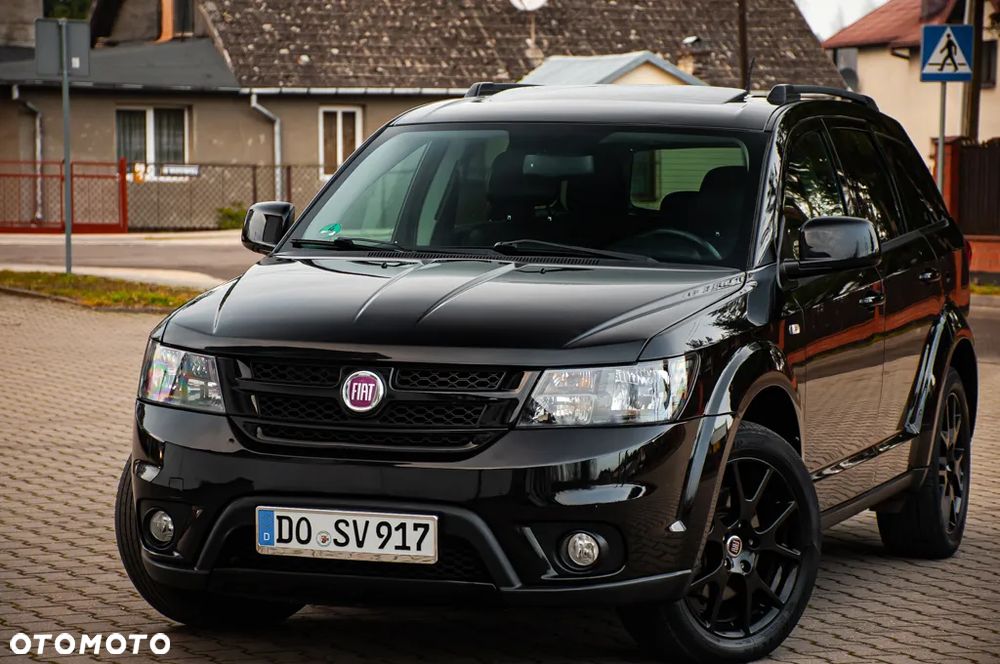 Fiat Freemont 2.0 Multijet 16V DPF Automatik Allrad Black Code - 20