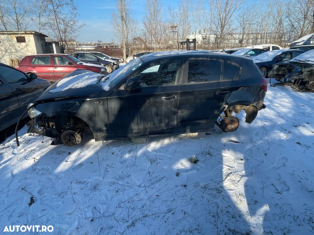 Dezmembrez BMW Seria 1 E87 LCI 116i 90kW 122CP an 2008 - 2