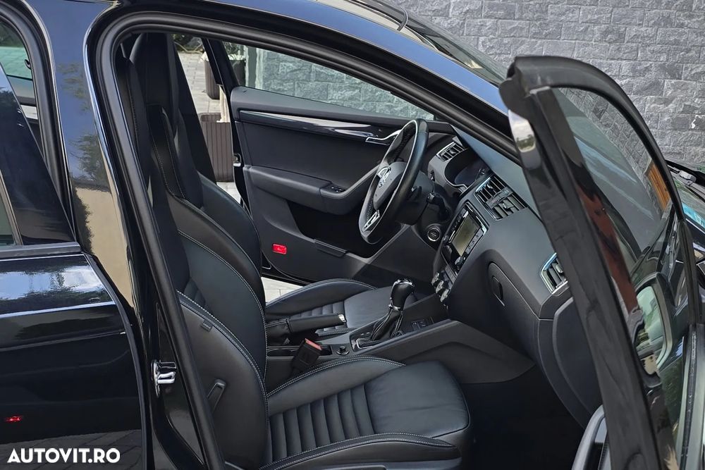 Skoda Octavia 2.0 TDI 4X4 DSG RS - 25